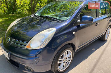 Хэтчбек Nissan Note 2008 в Киеве