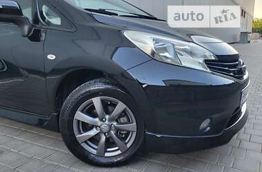 Хэтчбек Nissan Note 2014 в Одессе