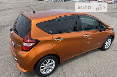 Хетчбек Nissan Note 2016 в Києві