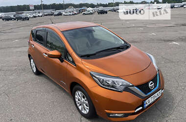 Хетчбек Nissan Note 2016 в Києві