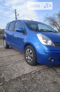 Хетчбек Nissan Note 2006 в Запоріжжі