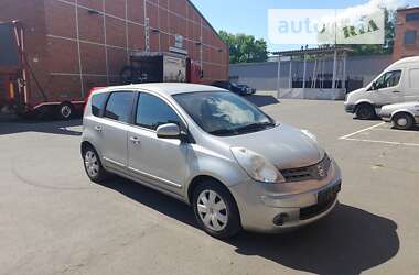 Хэтчбек Nissan Note 2008 в Киеве