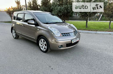 Хэтчбек Nissan Note 2008 в Полтаве