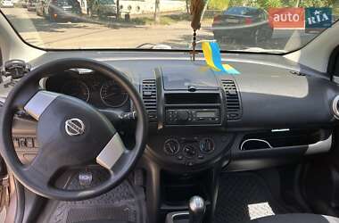 Хэтчбек Nissan Note 2012 в Бобрке