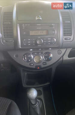 Хэтчбек Nissan Note 2006 в Харькове