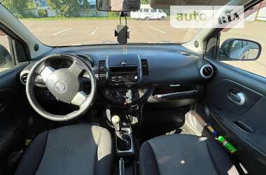 Хэтчбек Nissan Note 2012 в Ровно