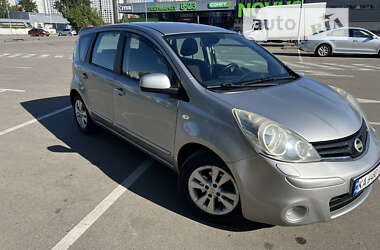 Хэтчбек Nissan Note 2010 в Киеве