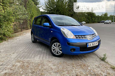 Хэтчбек Nissan Note 2006 в Киеве