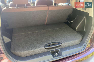 Хетчбек Nissan Note 2012 в 
