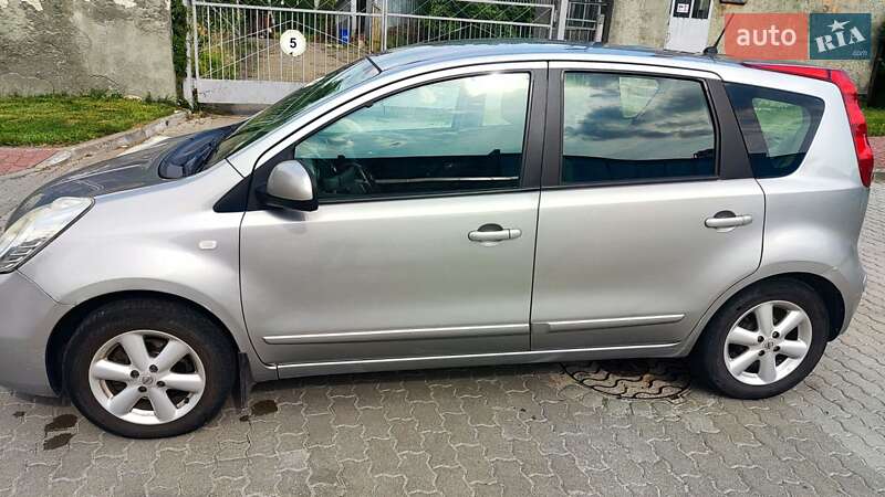 Хетчбек Nissan Note 2007 в Львові