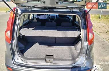 Хэтчбек Nissan Note 2006 в Киеве