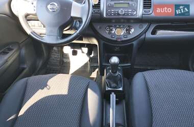 Хэтчбек Nissan Note 2006 в Киеве