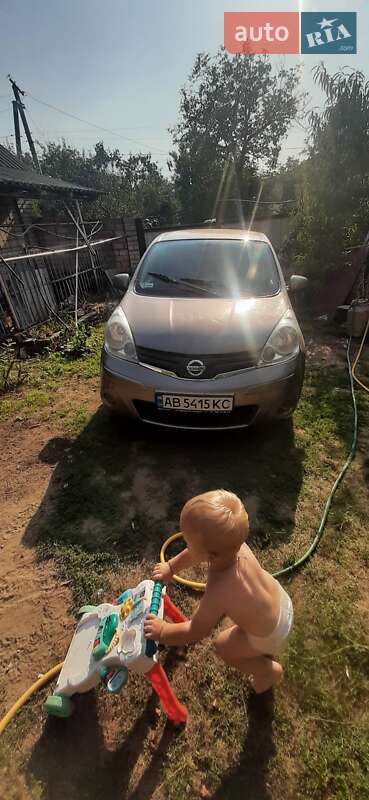Nissan Note 2011