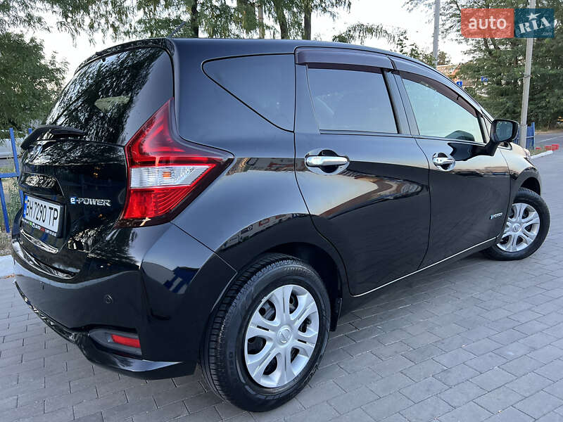 Хетчбек Nissan Note 2017 в Одесі