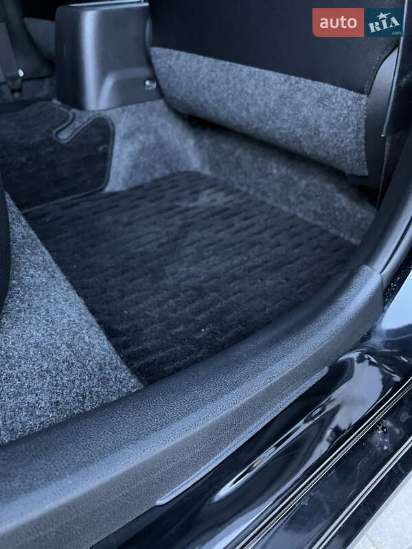 Хетчбек Nissan Note 2017 в Одесі