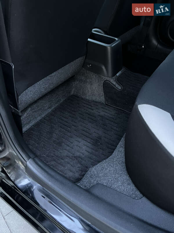 Хетчбек Nissan Note 2017 в Одесі