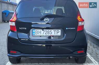 Хэтчбек Nissan Note 2018 в 