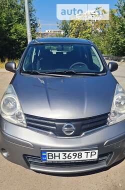 Хэтчбек Nissan Note 2012 в Одессе