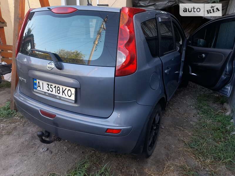 Хэтчбек Nissan Note 2008 в Фастове фото 3 Хэтчбек Nissan Note 2008 в Фастове