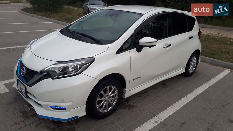 Хэтчбек Nissan Note 2017 в Ирпене