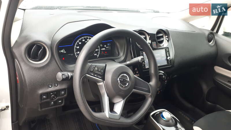 Хэтчбек Nissan Note 2017 в Ирпене