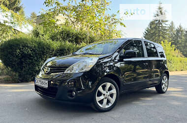 Хетчбек Nissan Note 2010 в Умані