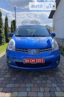 Хэтчбек Nissan Note 2008 в Луцке