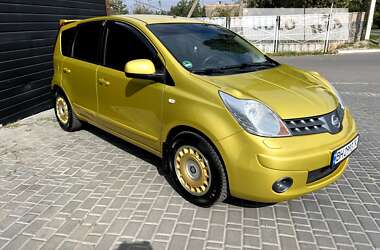 Хэтчбек Nissan Note 2006 в Одессе