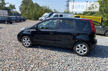 Хэтчбек Nissan Note 2008 в Ровно