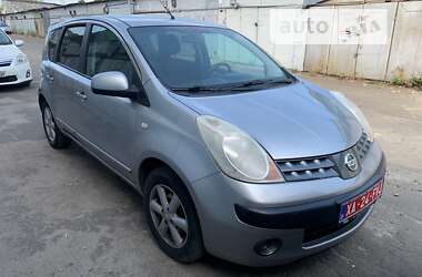 Хэтчбек Nissan Note 2006 в Киеве