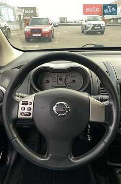 Хэтчбек Nissan Note 2008 в 