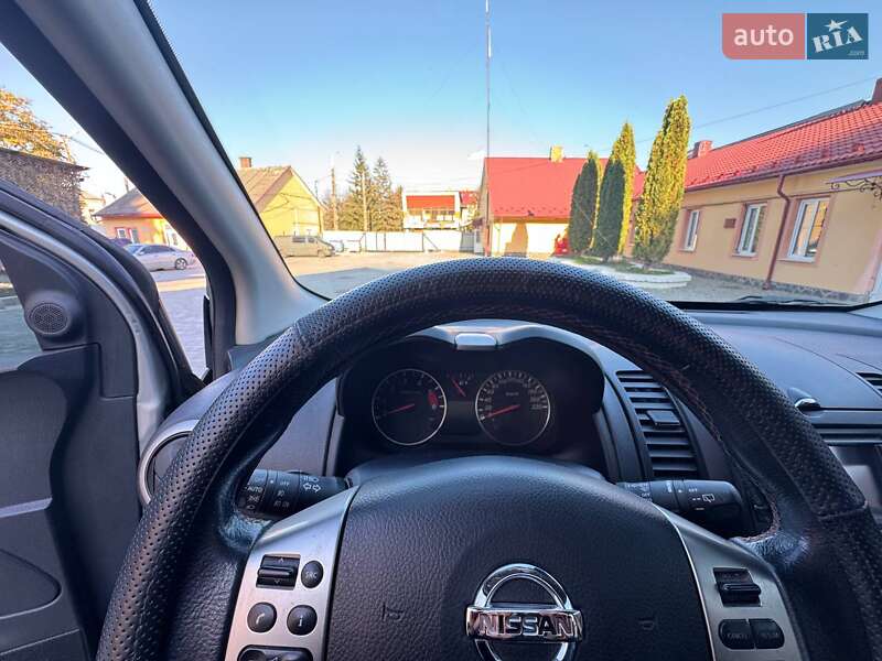 Хэтчбек Nissan Note 2011 в Черновцах фото 16 Хэтчбек Nissan Note 2011 в Черновцах