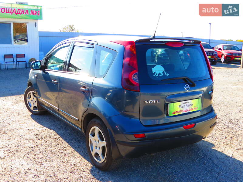 Хэтчбек Nissan Note 2012 в Кропивницком