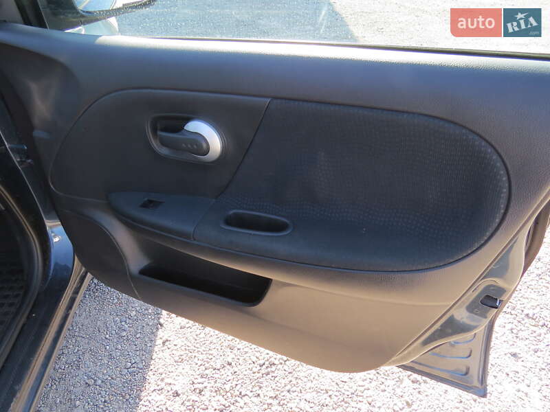 Хэтчбек Nissan Note 2012 в Кропивницком