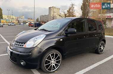 Хэтчбек Nissan Note 2006 в Харькове