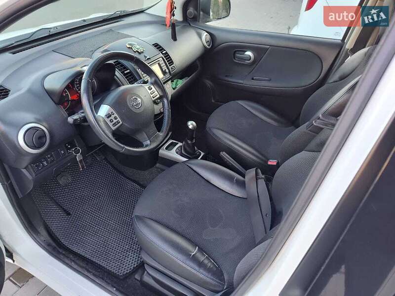 Хетчбек Nissan Note 2012 в Рівному