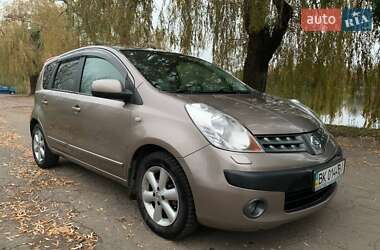 Хетчбек Nissan Note 2006 в Рівному