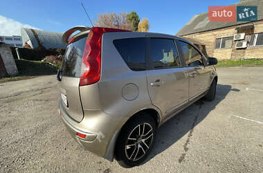 Хэтчбек Nissan Note 2007 в Киеве