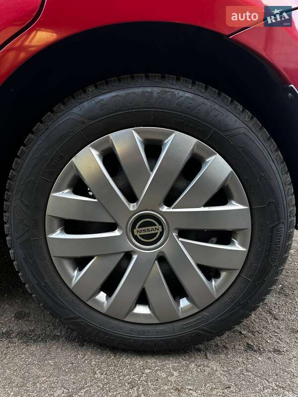 Хэтчбек Nissan Note 2008 в Киеве
