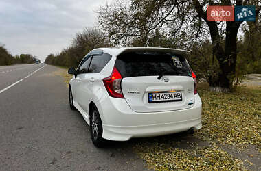 Хэтчбек Nissan Note 2013 в Доброславе