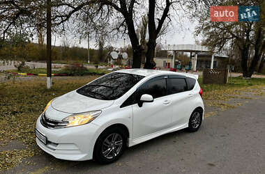 Хэтчбек Nissan Note 2013 в Доброславе