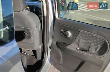 Хэтчбек Nissan Note 2008 в 