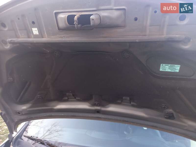 Хетчбек Nissan Note 2010 в Онуфріївці