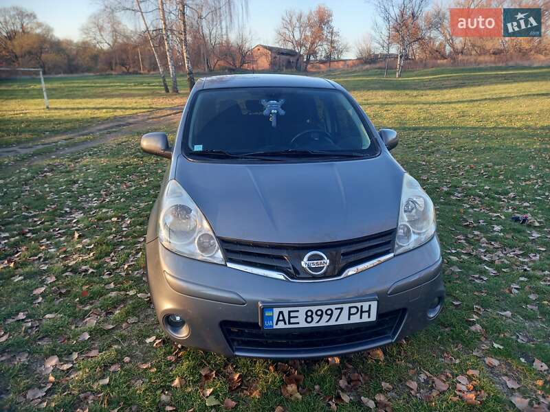 Хетчбек Nissan Note 2010 в Онуфріївці