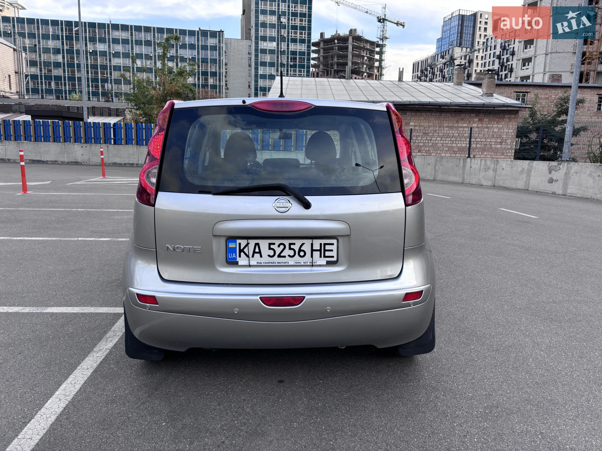 2011 Nissan Note - мініатюра 10