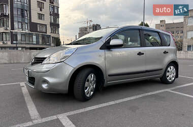 Хэтчбек Nissan Note 2011 в Чернигове