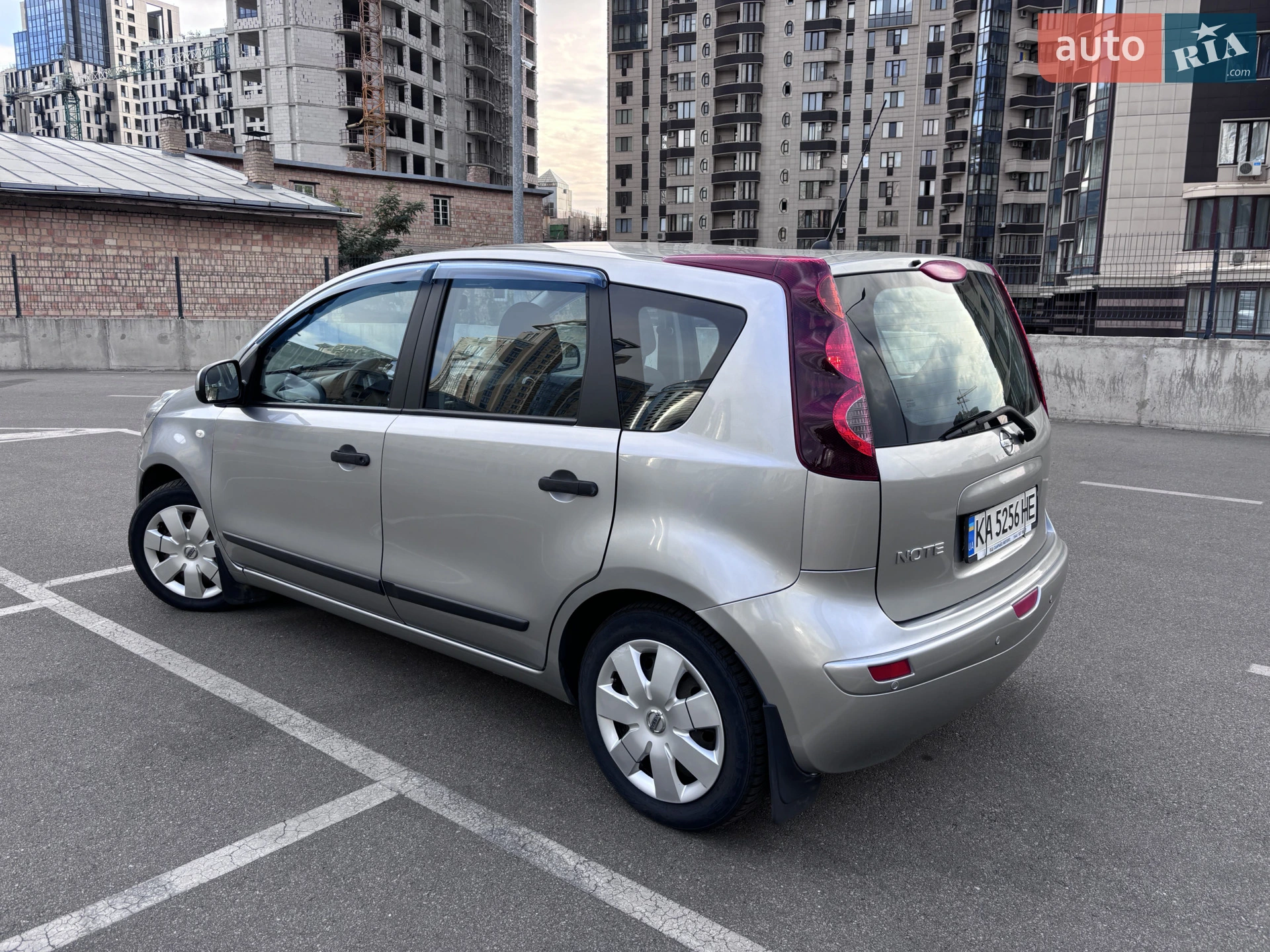2011 Nissan Note - мініатюра 7