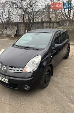 Хетчбек Nissan Note 2007 в Чернігові