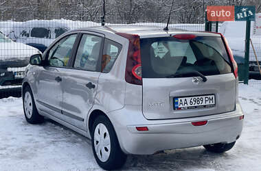 Хэтчбек Nissan Note 2011 в Бердичеве