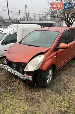 Хэтчбек Nissan Note 2006 в Киеве